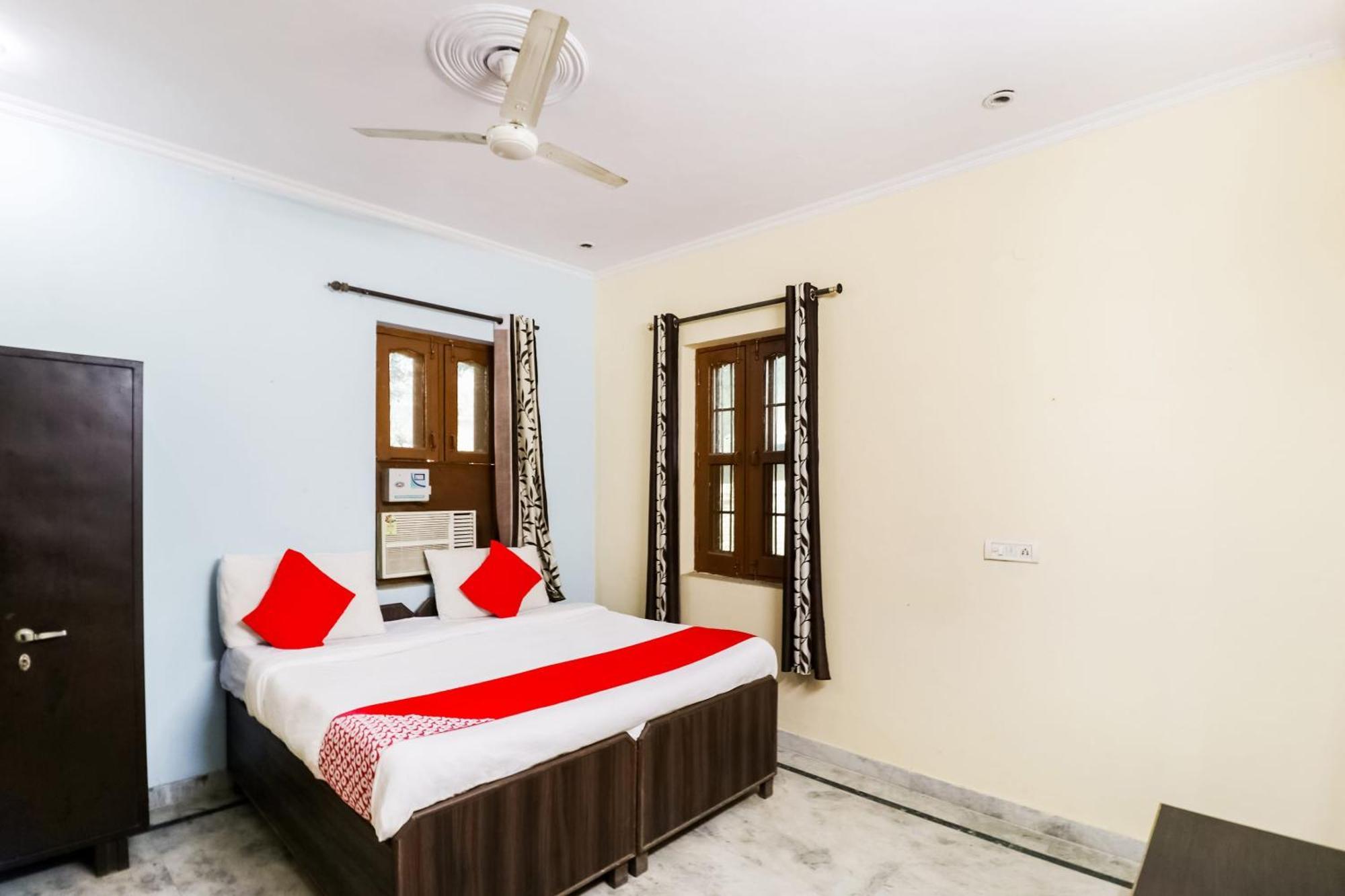 Hotel O Maurya Residency Гургаон Экстерьер фото